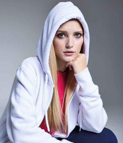 AM04 White Model