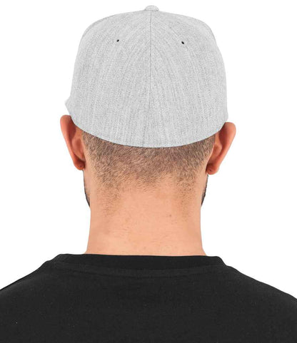 F6210 Heather Grey Model