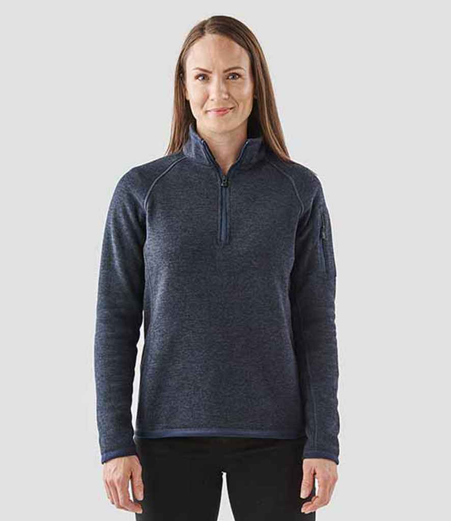 FHP1W Navy Heather Model