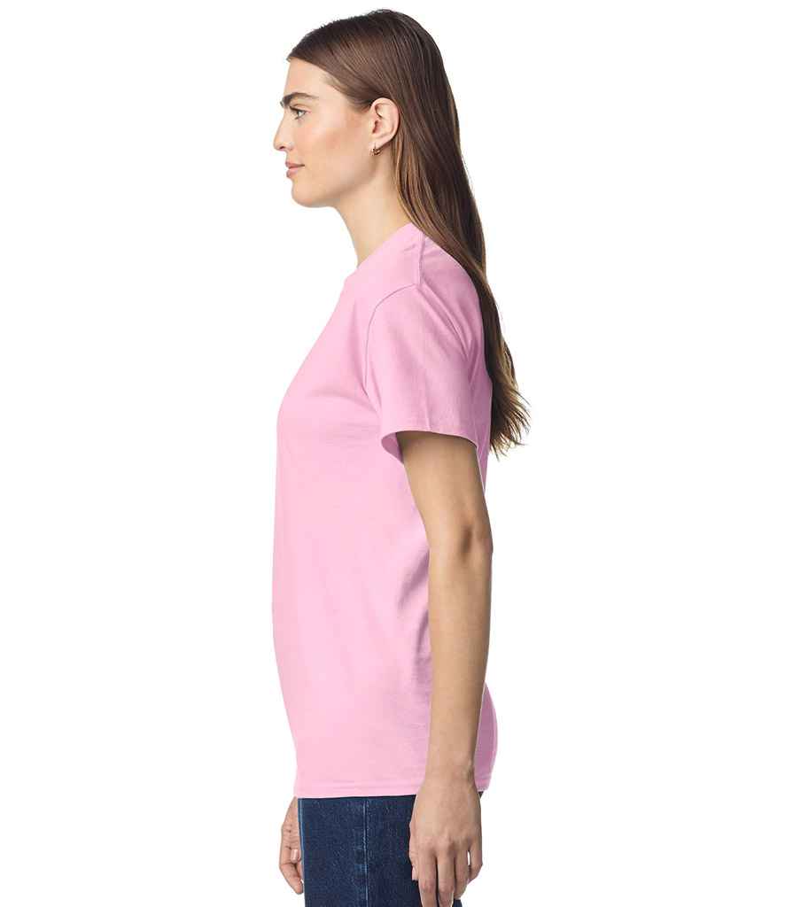 Gildan Light Cotton T-Shirt (1/3)