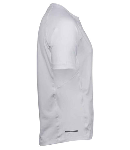 T7020 White Right